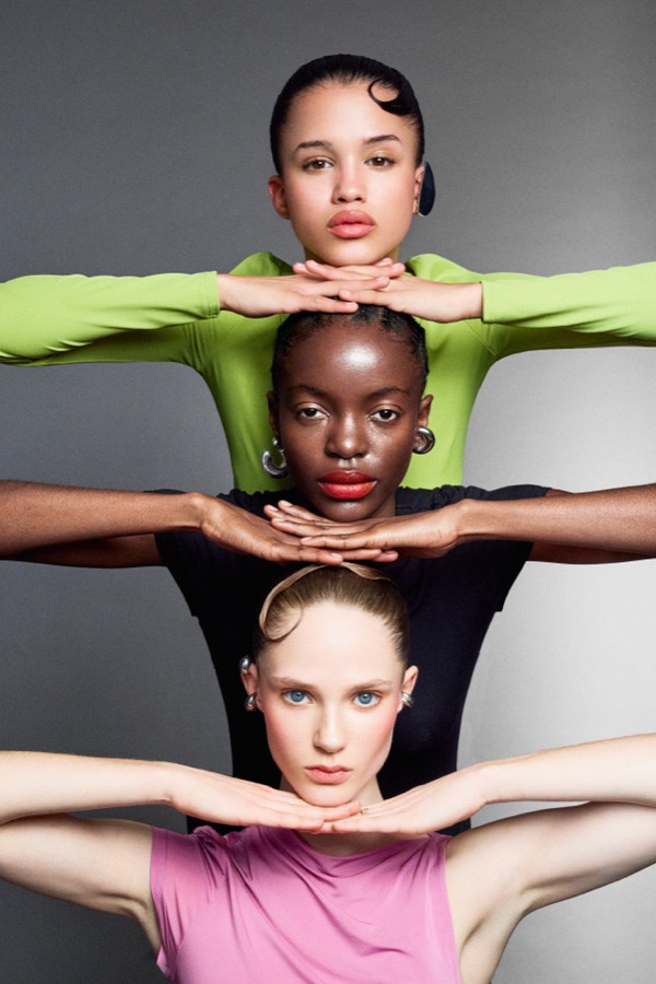 Farah Cosmetics campaign photography by URBANLINKS